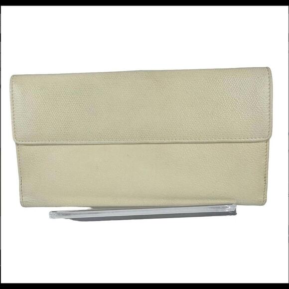 CHANEL Pale Yellow Leather CC Vintage Long Wallet 9728895 (CCXX150) - Picture 2 of 16